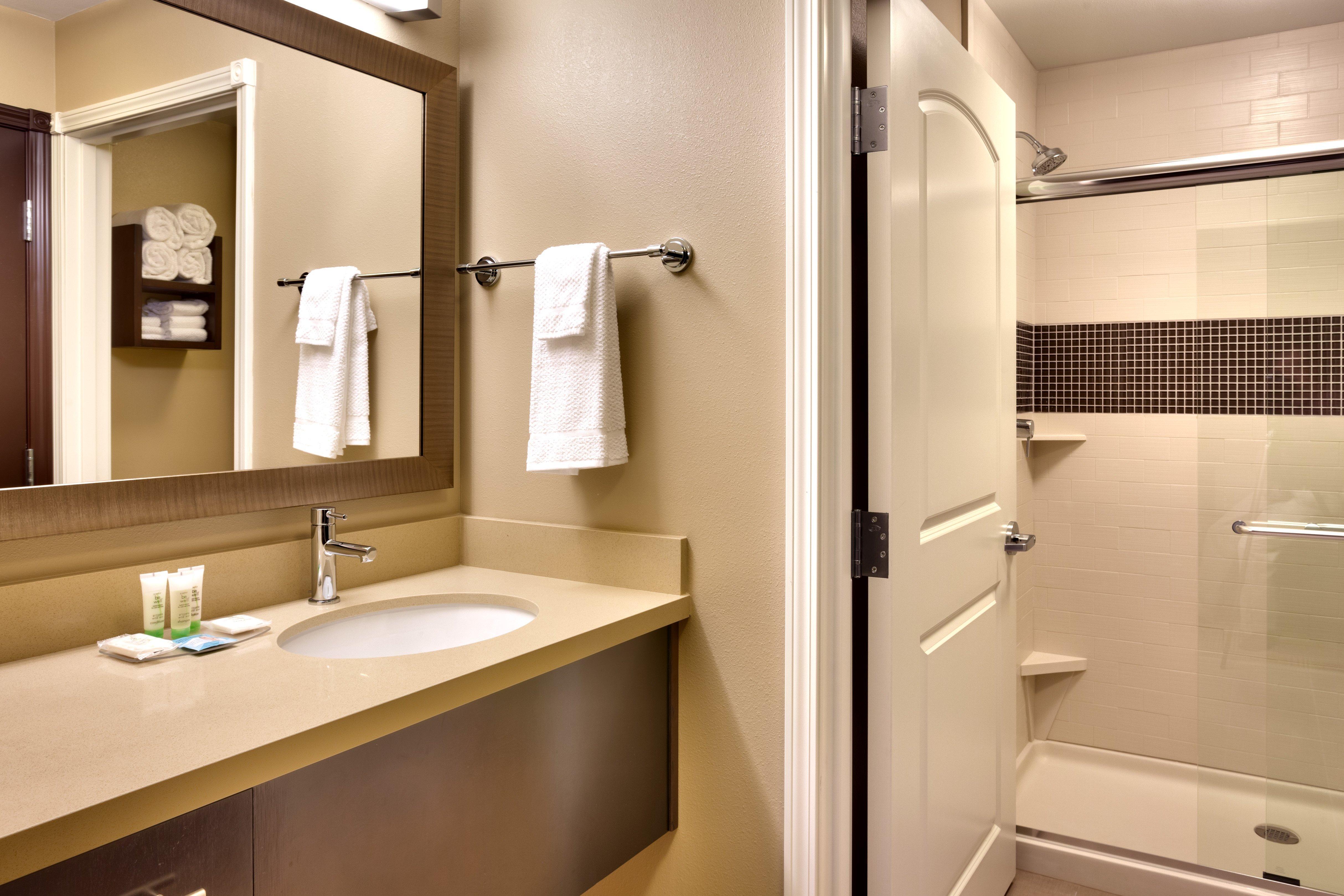 Staybridge Suites Cheyenne By Ihg Bagian luar foto